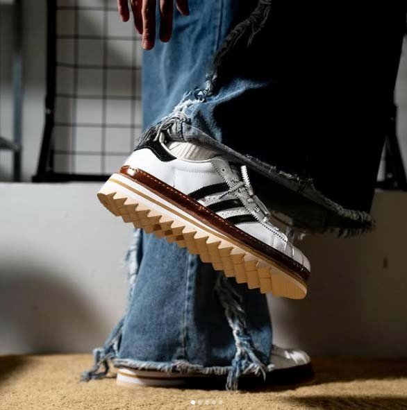 아디다스 x 클랏 슈퍼스타 클라우드