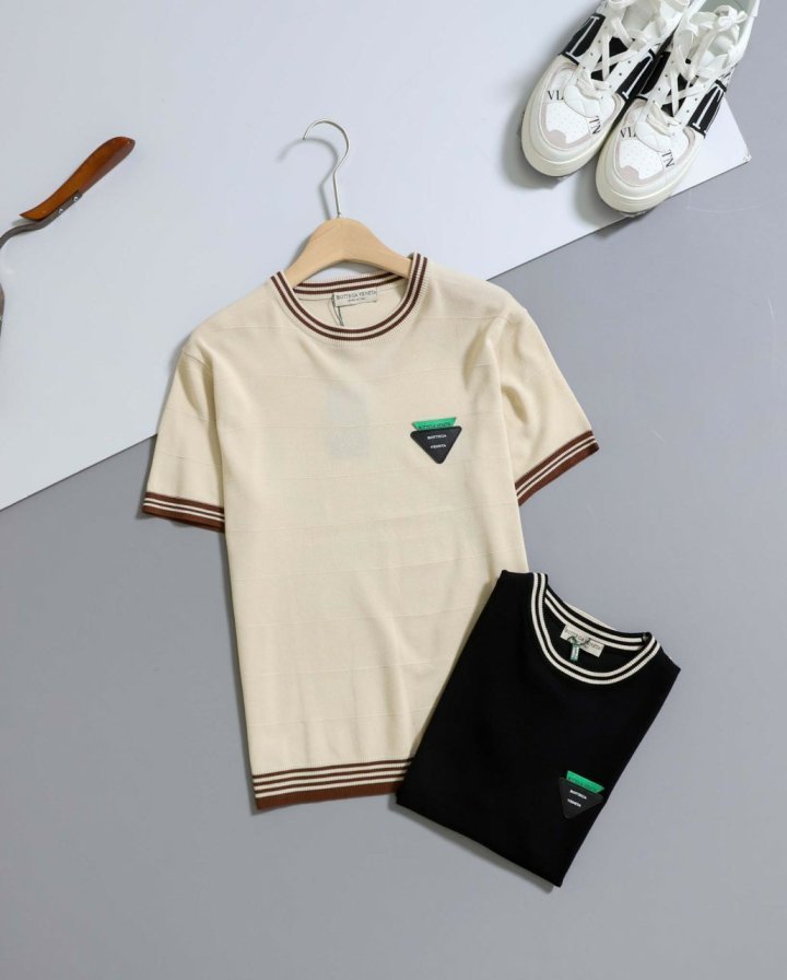 보테가베네타 삼각로고 격자 반팔 니트