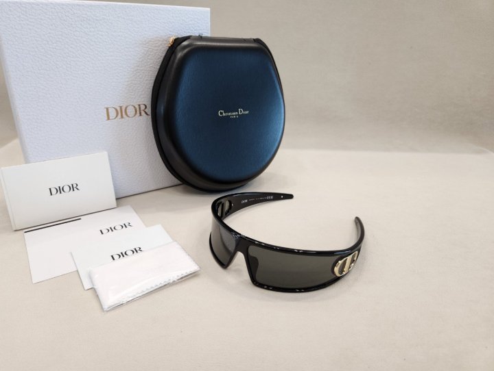 디올 헤어밴드 블랙 썬글라스