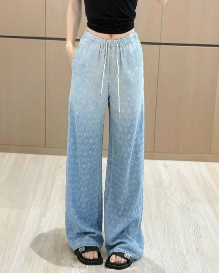 루이비통 모노그램 그라데이션 컬러 데님  