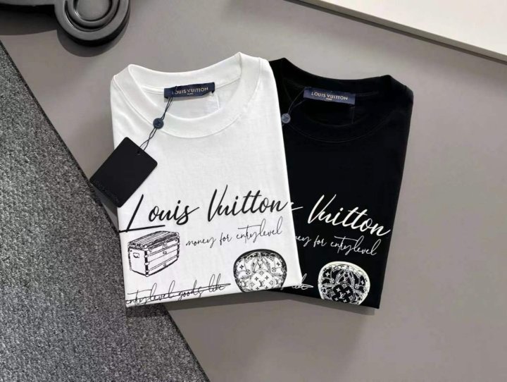 루이비통 아트로고 라운드 티셔츠 