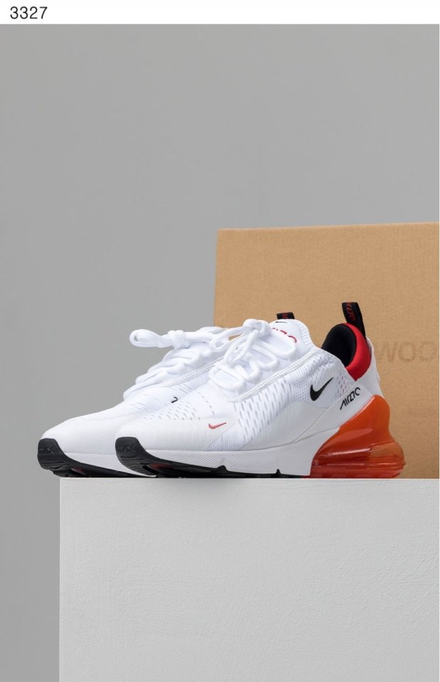 나이키 에어맥스 270 유니버시티레드