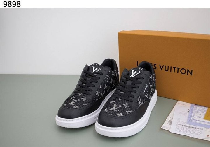 루이비통 비버리 힐즈 라인 스니커즈 