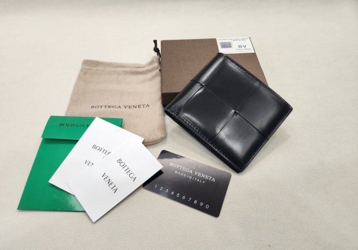 보테가베네타 반지갑 6388-53 유광