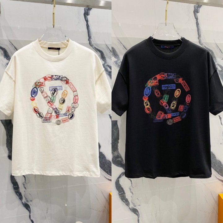 루이비통  스템프 프린팅 라운드 티셔츠
