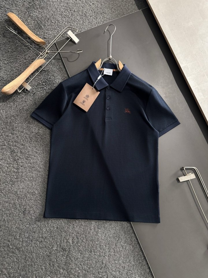 버버리  기사 자수로고 포인트 카라티셔츠