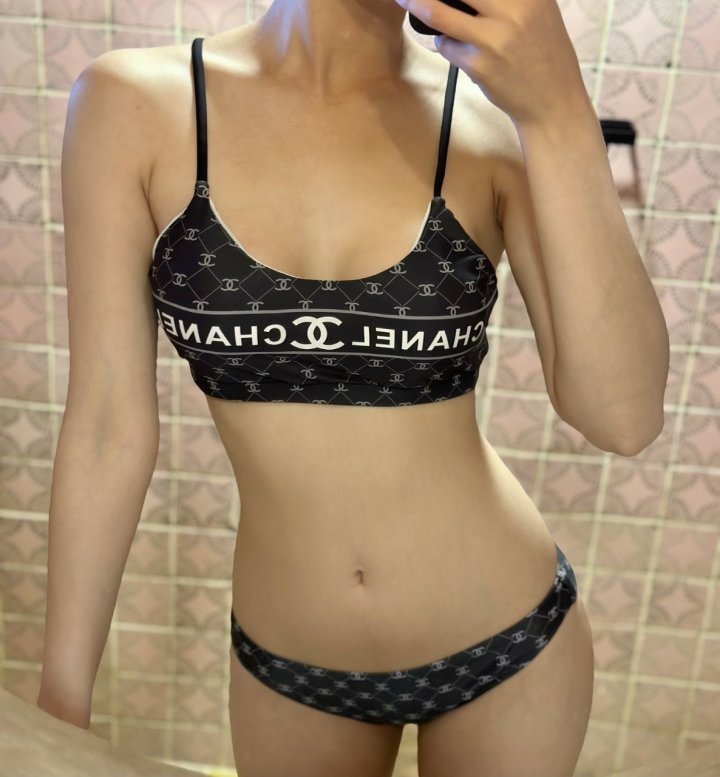 샤넬  CC로고스윔 수트 