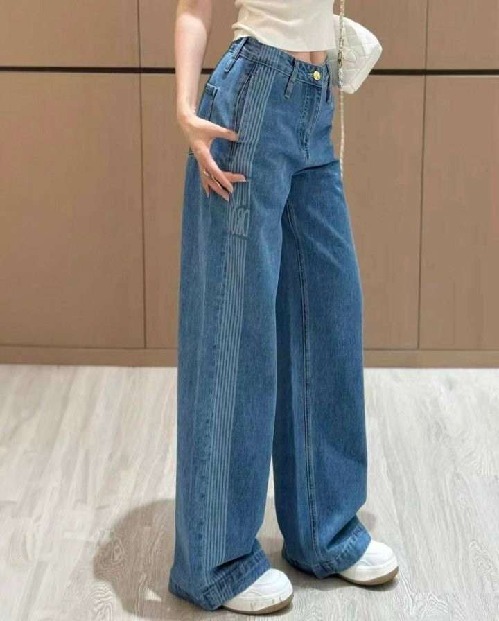 디올  플레어 진 