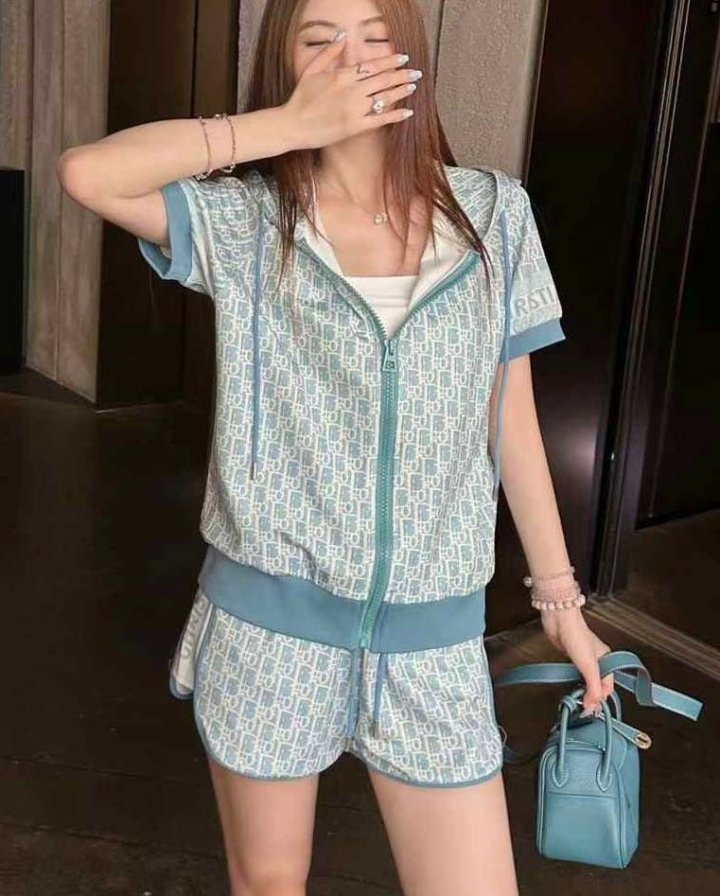 디올  오블리크 바람막이 상.하 SET 