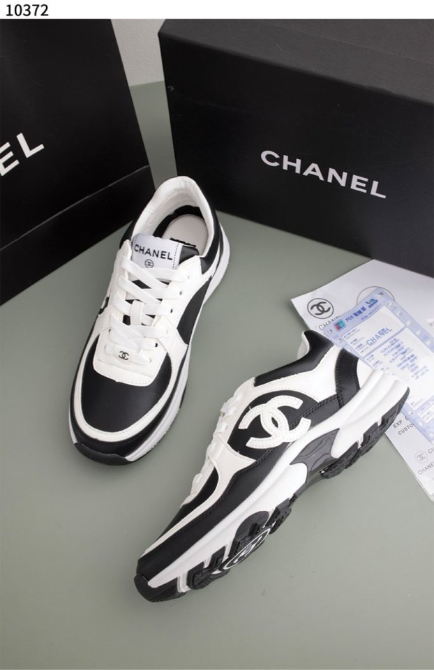 샤넬  카프스킨 패브릭 스니커즈