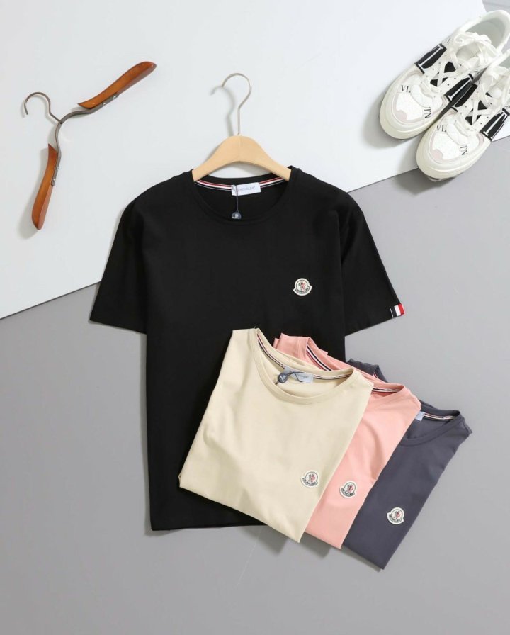 몽클레어  삼선탭 로고 패치 코튼 반팔 티셔츠