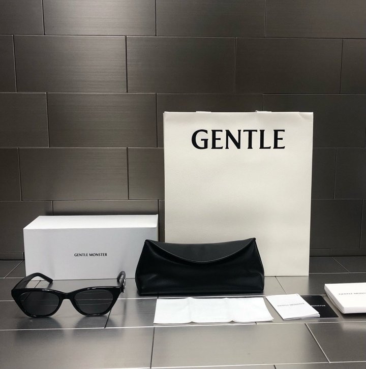 젠틀몬스터 X 메종 마르지엘라  MM208 선글라스