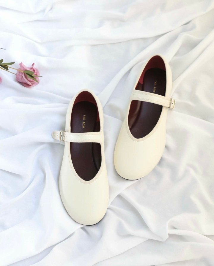 더로우  보헴 메리제인 플랫 슈즈 화이트
