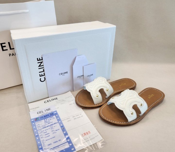 셀린느  트리옹프 뮬 카프스킨 화이트