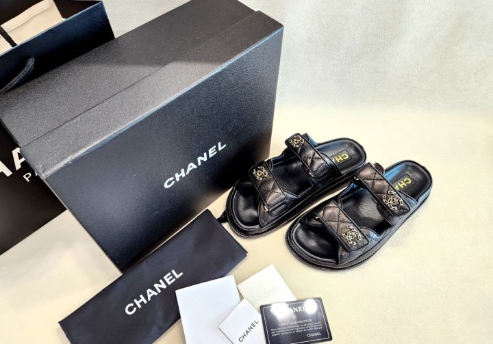 샤넬   벨크로 뮬 슬리퍼