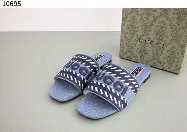 구찌   스크립트 슬라이드 샌들 