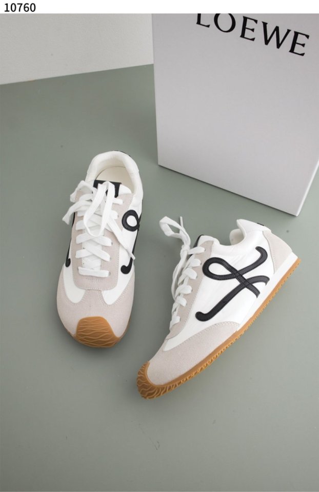 로에베   발레 러너 2.0 나일론 앤 카프스킨 