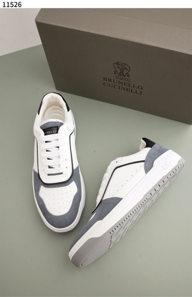 브루넬로 쿠치넬리   펀칭 패널 그레이니 레더 남성 스니커즈 