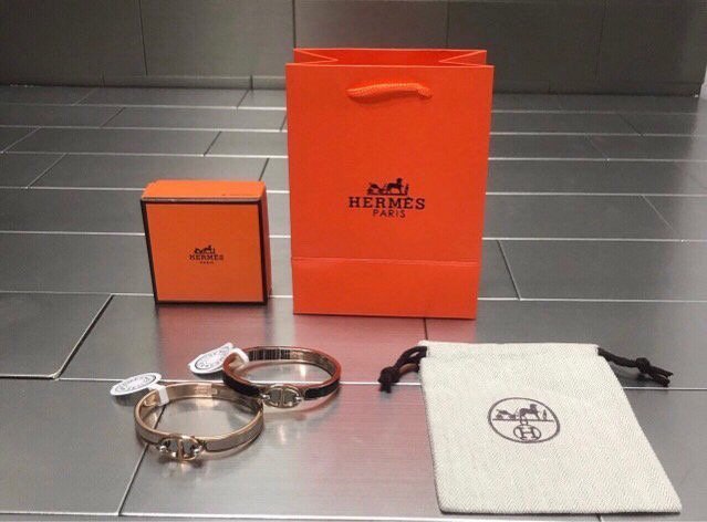 에르메스   미니 클릭 샹달 팔찌 