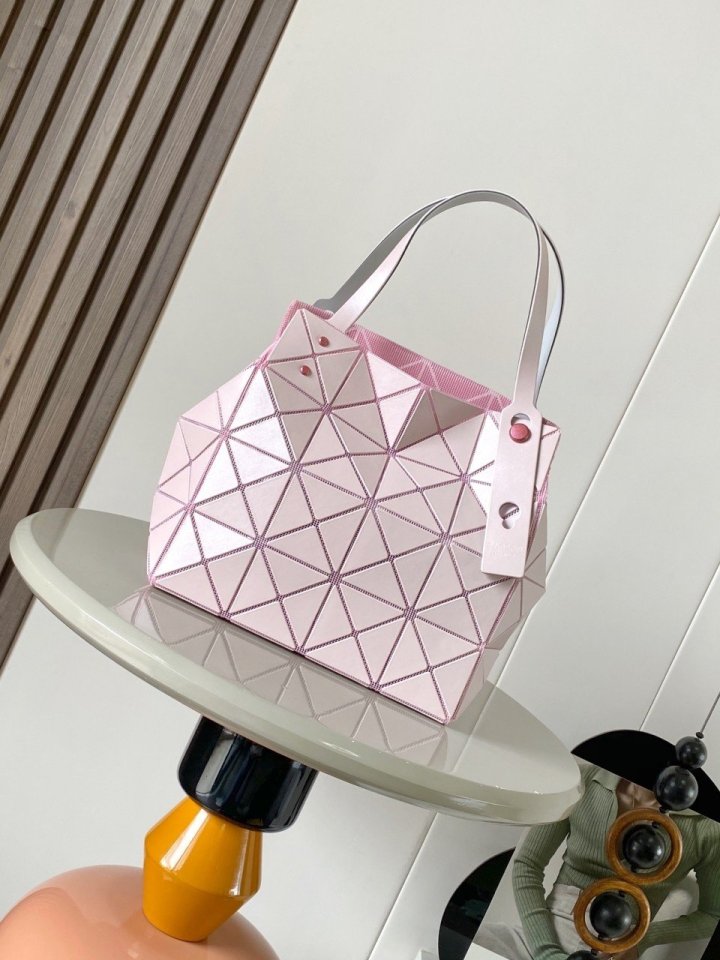 바오바오 x 이세이미야케   캐럿 토트백