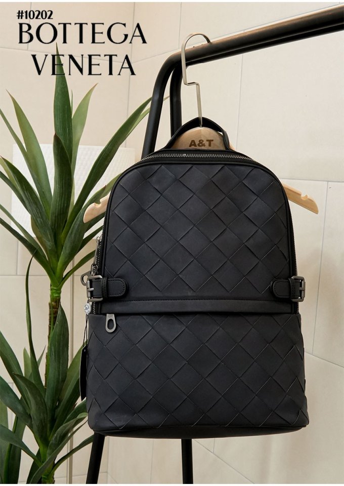 보테가베네타   인트레치아토 빅위빙 벨트 백팩 