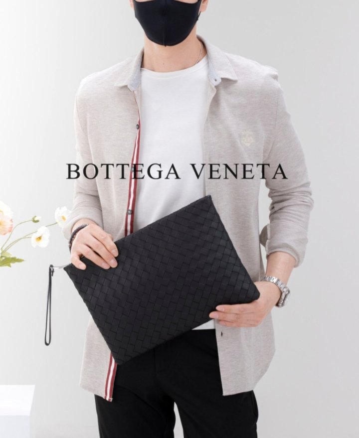 보테가베네타   인트레치아토 클러치 