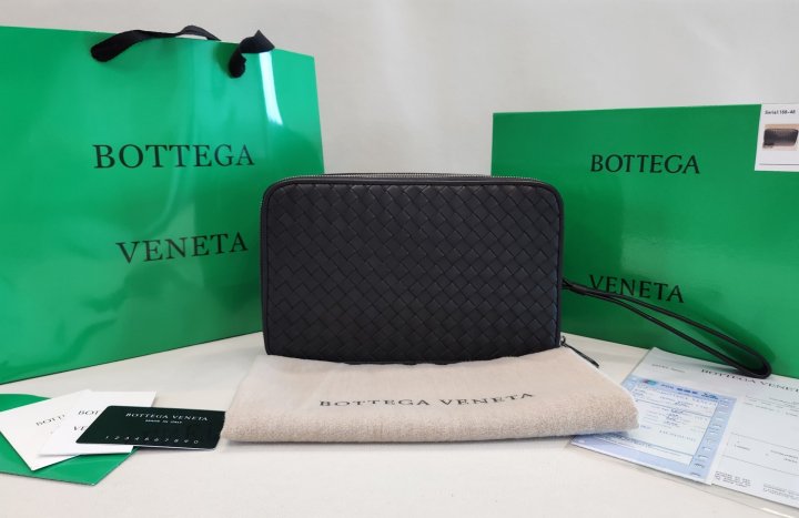 보테가베네타   투지퍼 클러치 168-48 