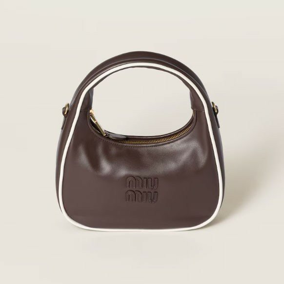 미우미우  완더 가죽백 