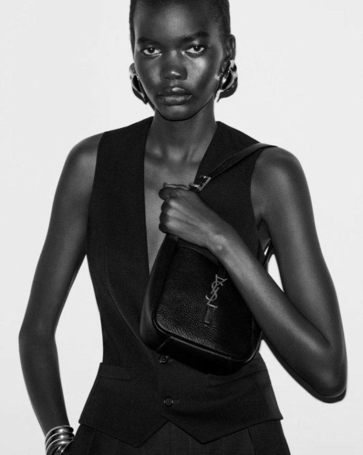 생로랑   Le 5 A 7 호보백 미니 