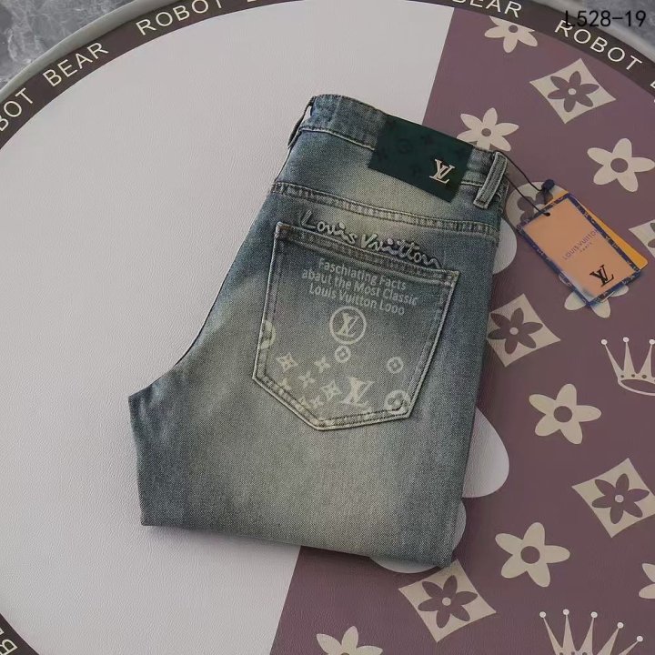 루이비통  엠보 레터링로고 골드파츠 스판 데님진