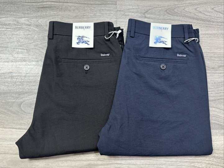 버버리  레터링 파츠로고 코튼린넨 스판 팬츠 