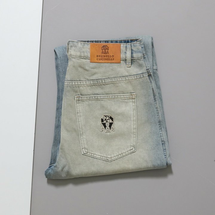 브루넬로 쿠치넬리  무릎 절개 브라더 배기핏 진 