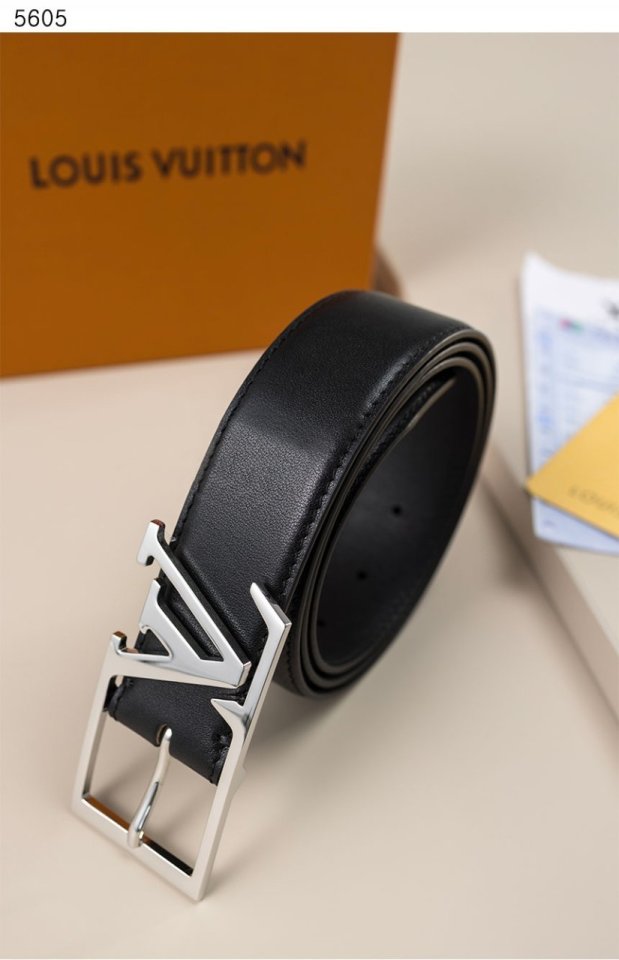 루이비통   LV 스카이라인 벨트 