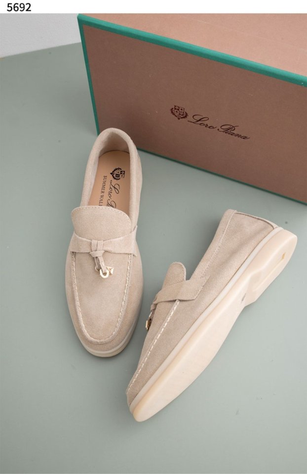 로로피아나   여성 썸머 참스 워크 로퍼