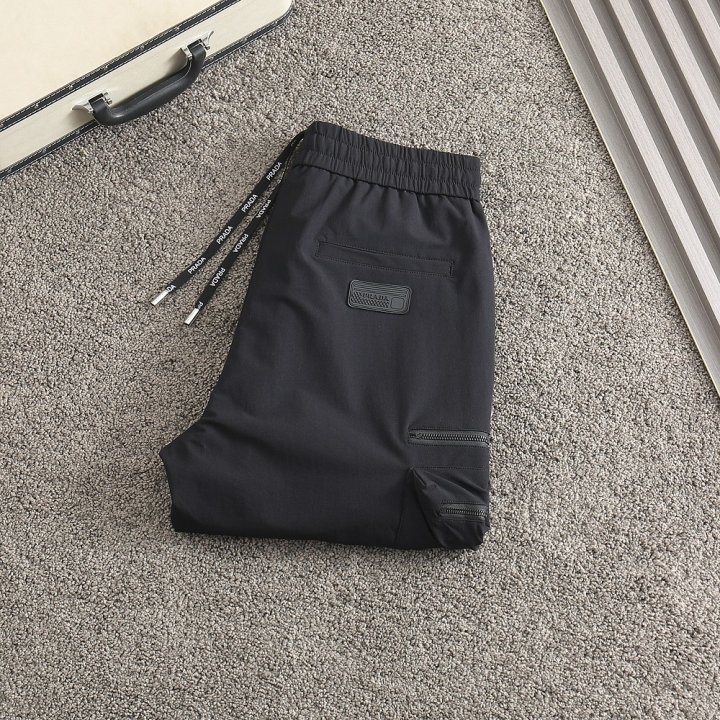 프라다  세미와이드 카고 밴딩팬츠