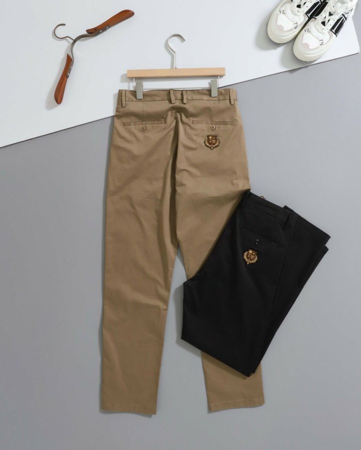 로로피아나  로고 패치 스트레이트 치노 팬츠 