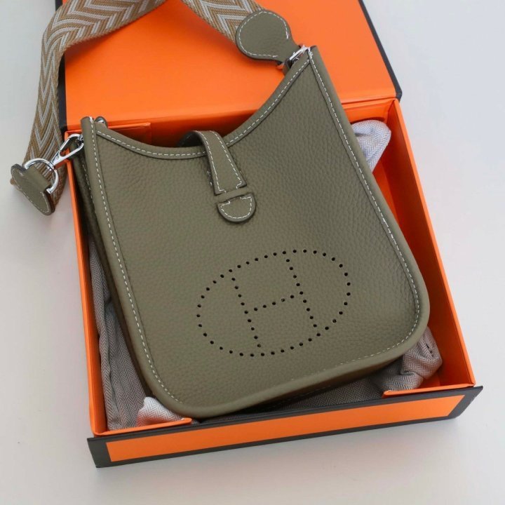 에르메스  미니 에블린 16 백 