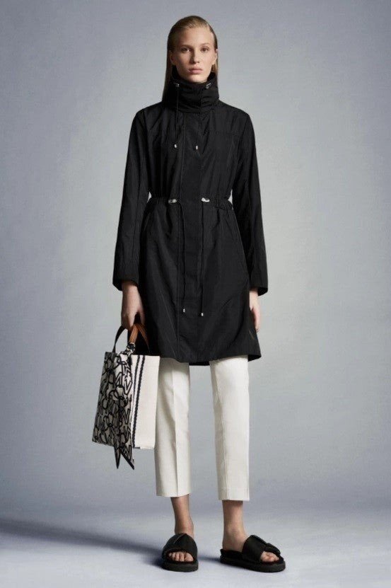 몽클레어  말라카이트 후드 바람막이 자켓