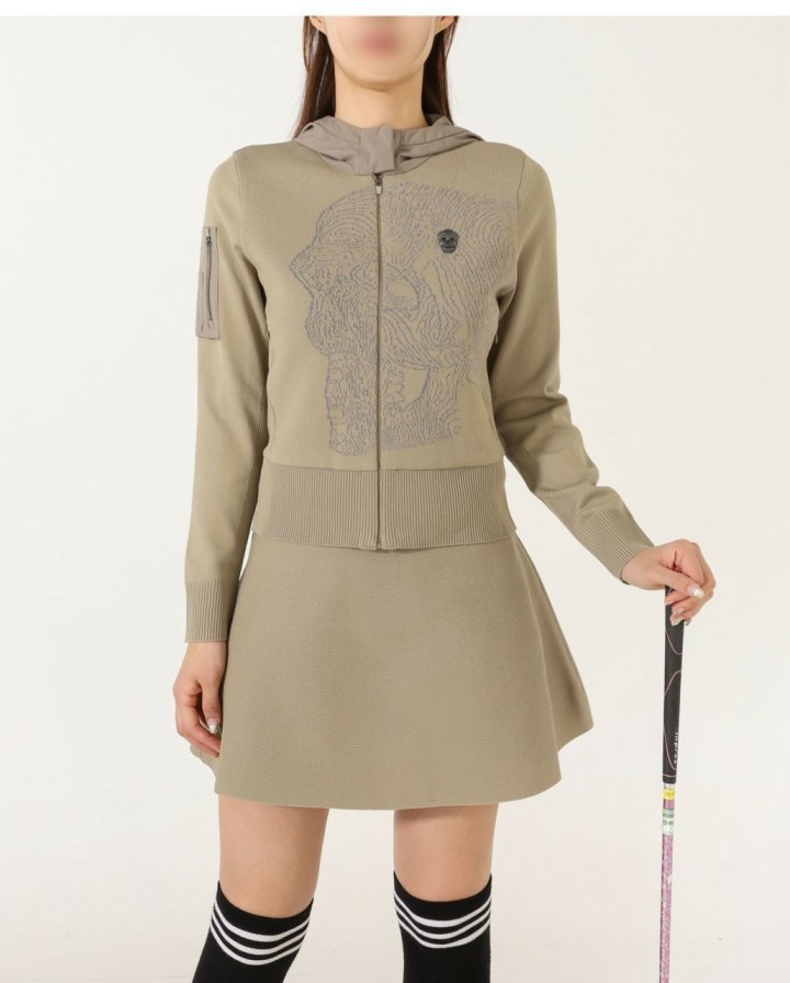 어메이징 크리  우먼 에어로핏 라인알렉스 JQD 스웨터 자켓 & 니트 플레어 스커트 