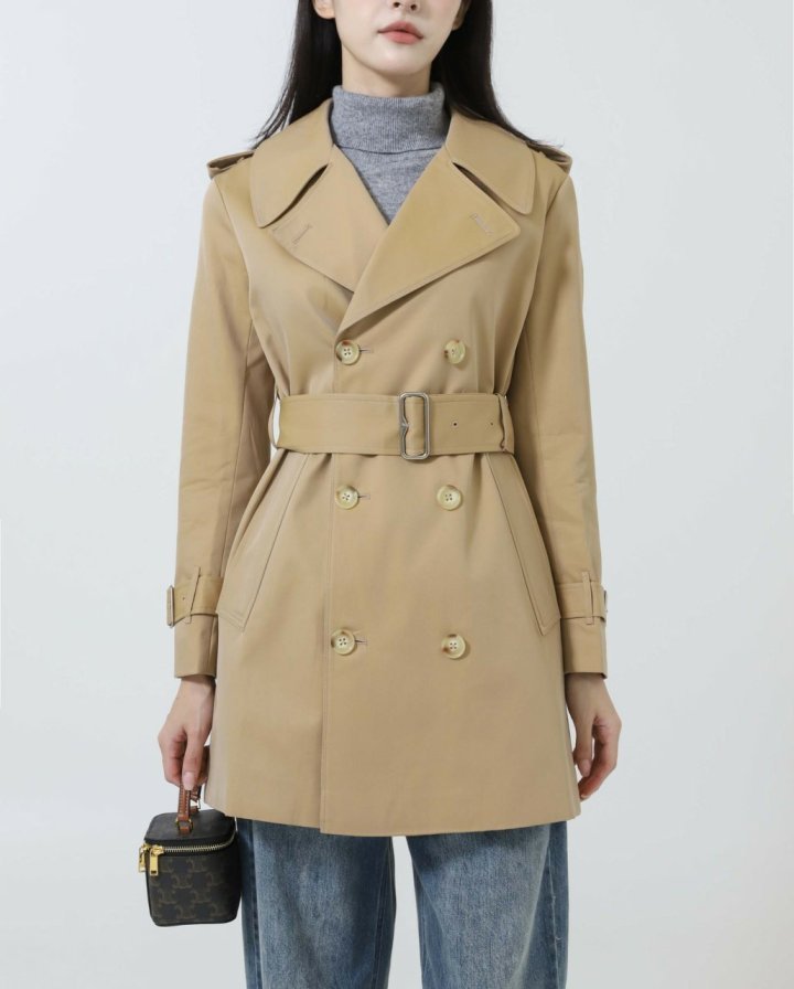 버버리  미드 렝스 캐슬 포드 트렌치코트 