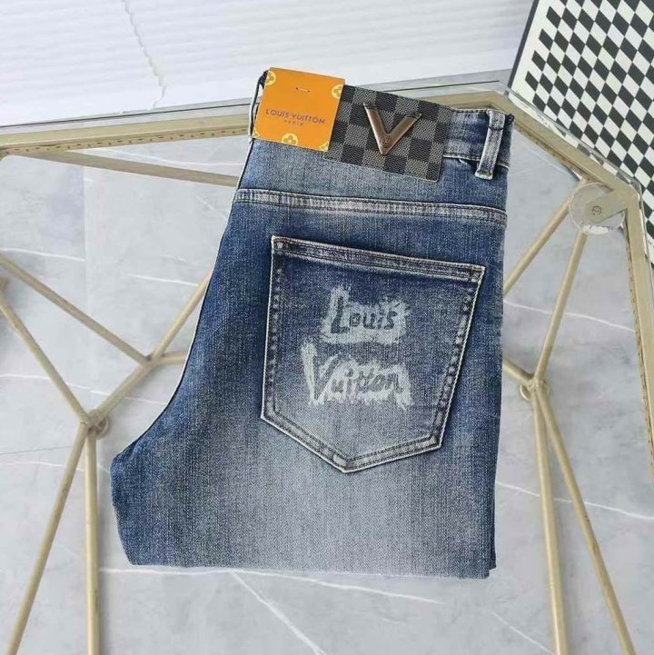 루이비통  레터링 프린팅 스판 데님 팬츠