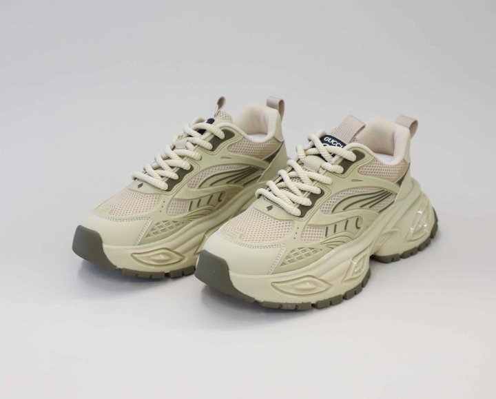 구찌  4.0 메쉬 스니커즈