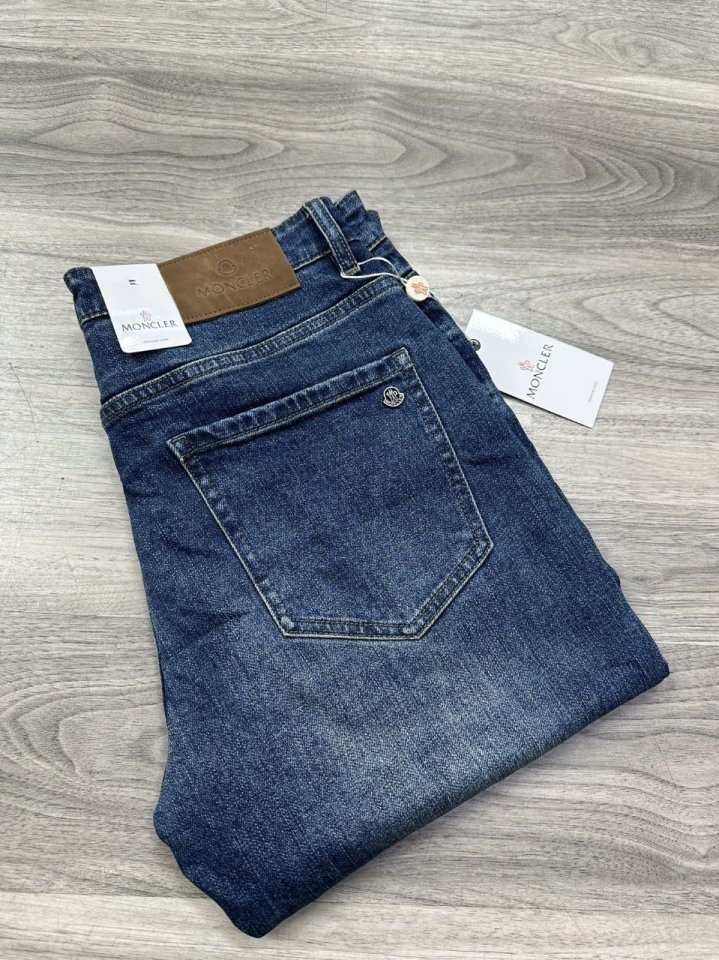 몽클레어  오뚜기 파츠로고 스판 데님진  