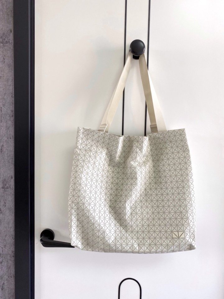 바오바오 이세이미야케   토드백    