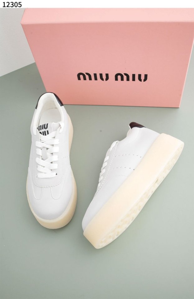 미우미우   플랫폼 스니커즈