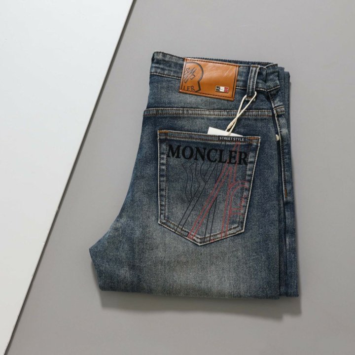 몽클레어  그레노블 스트레이트 진