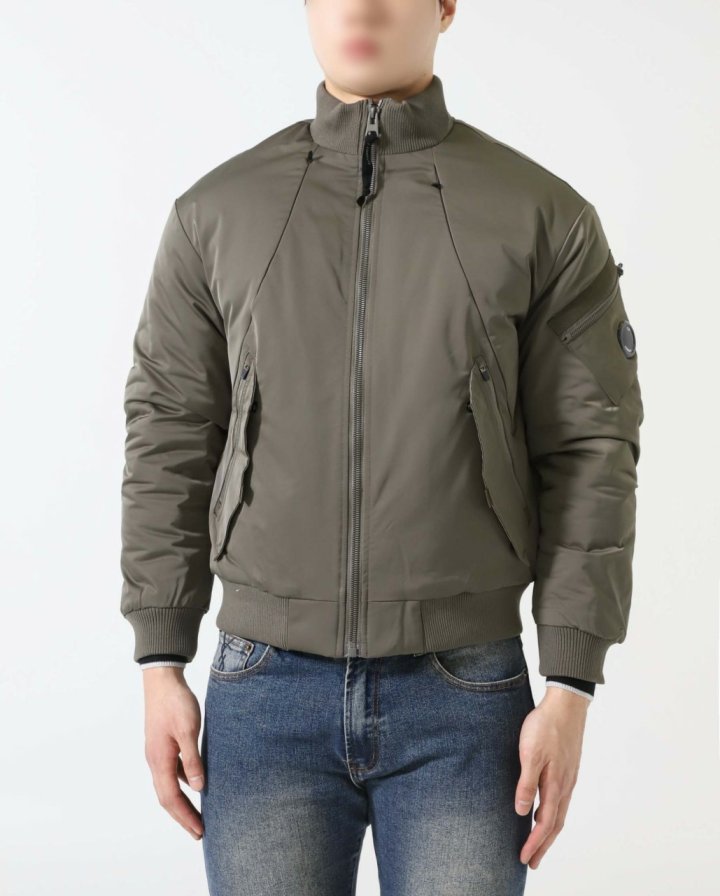 C.P 컴퍼니  나이크라 패딩 봄버 자켓 