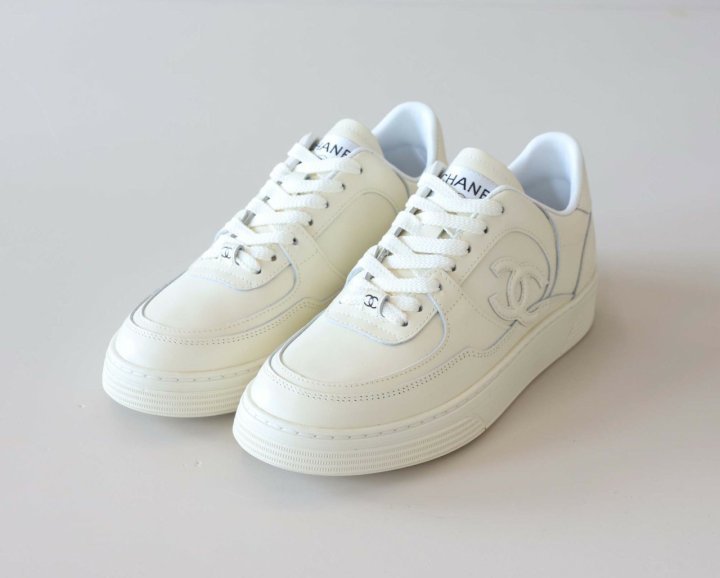샤넬  CC 로고 에어포스 스니커즈 
