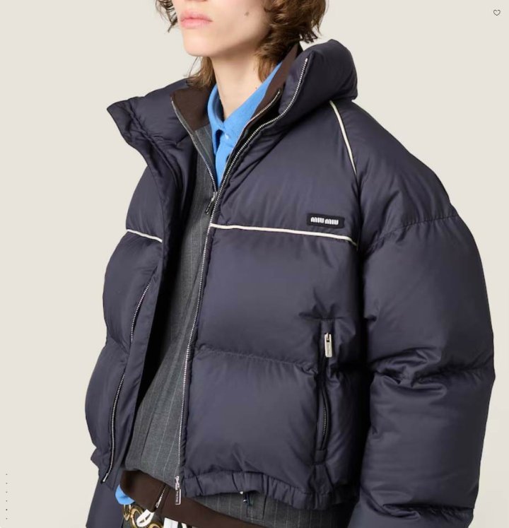 미우미우  테크니컬 퐁제 다운 재킷 