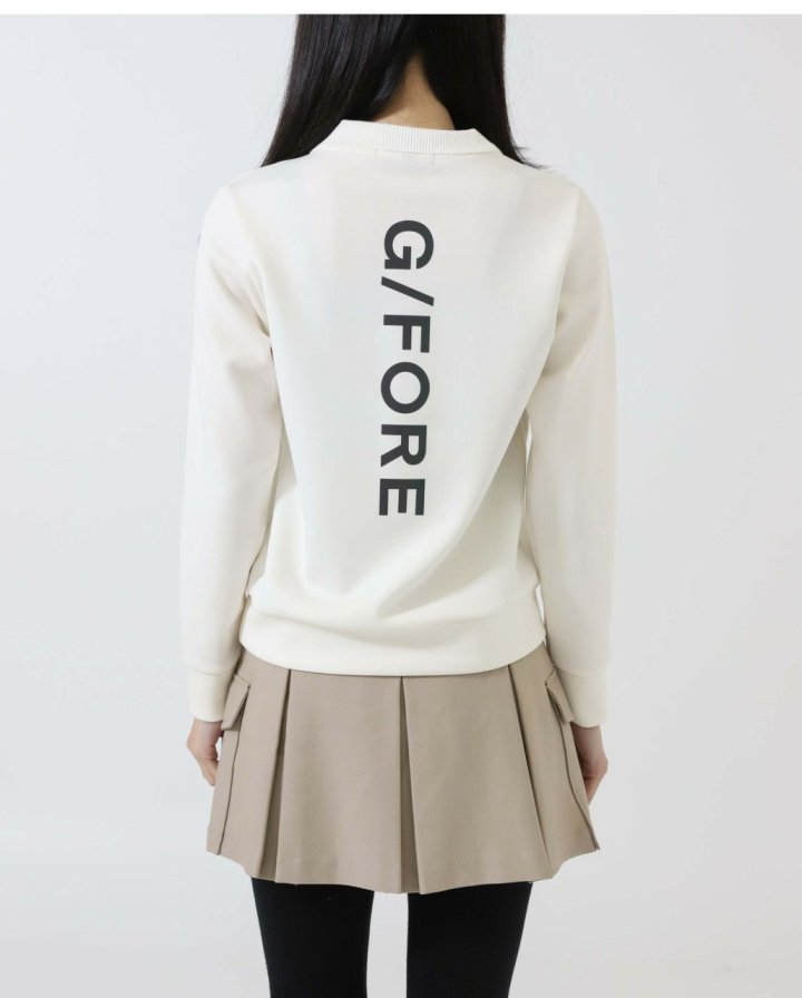 지포어  우먼 백 로고 긴팔 카라 티셔츠 